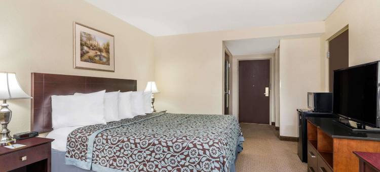 印第安纳波利斯戴斯酒店-69号州际公路旁(Days Inn by Wyndham Indianapolis Northeast)图片