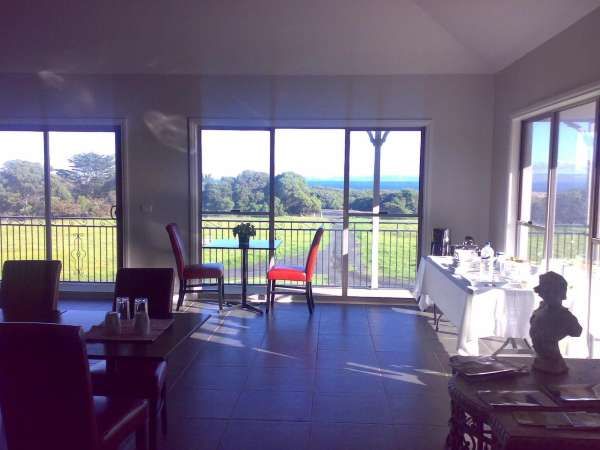 Swan Lake Guest House Hotel Overview