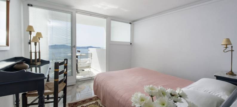 里诺别墅酒店(Villa Renos Hotel)图片