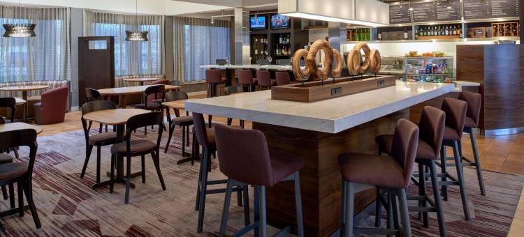 印第安纳波利斯卡梅尔索尼斯塔精选酒店(Sonesta Select Indianapolis Carmel)图片