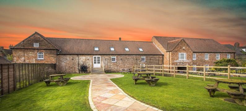 林肯郡霍恩卡斯尔罗德尼上将酒店(The Admiral Rodney Hotel, Horncastle, Lincolnshire)图片