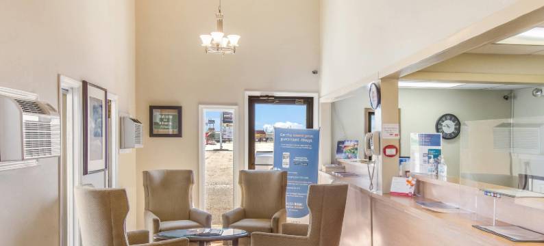 艾莱恩斯伊克诺旅馆(Econo Lodge Alliance)图片