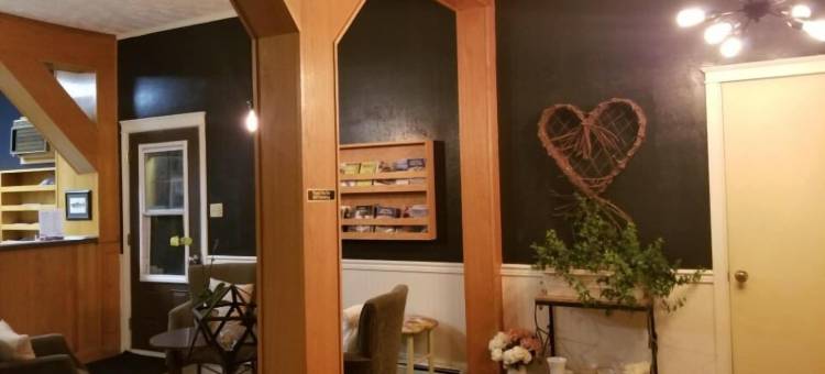 银林套房酒店(Silverwood Inn & Suites)图片