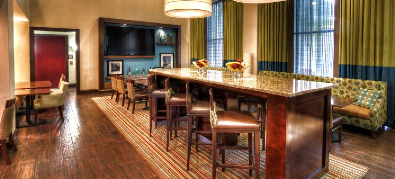 希尔顿欢朋酒店-马里昂(Hampton Inn Marion)图片