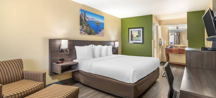 克拉马斯福尔斯品质酒店-火山湖门户(Quality Inn Klamath Falls - Crater Lake Gateway)图片