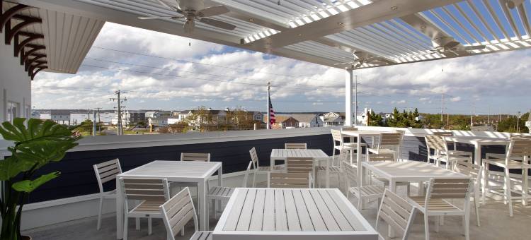 芬威克海岸希尔顿启缤精选酒店(Fenwick Shores, Tapestry Collection by Hilton)图片