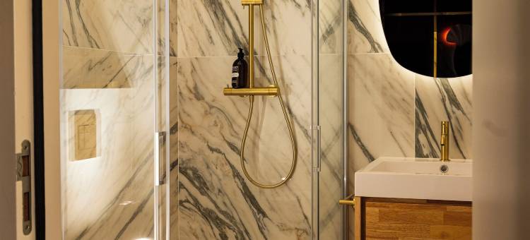 第六庭院(La Cour du 6)图片