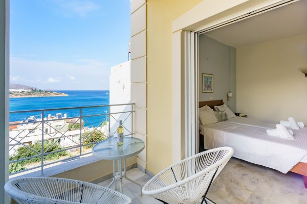 Bellevue Suites Hotel Overview