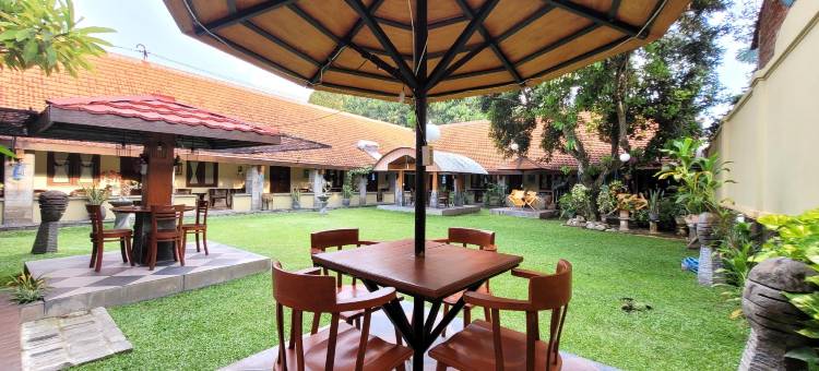 Ndalem Katong宾馆-波诺罗戈(Ndalem Katong Guest House Ponorogo)图片