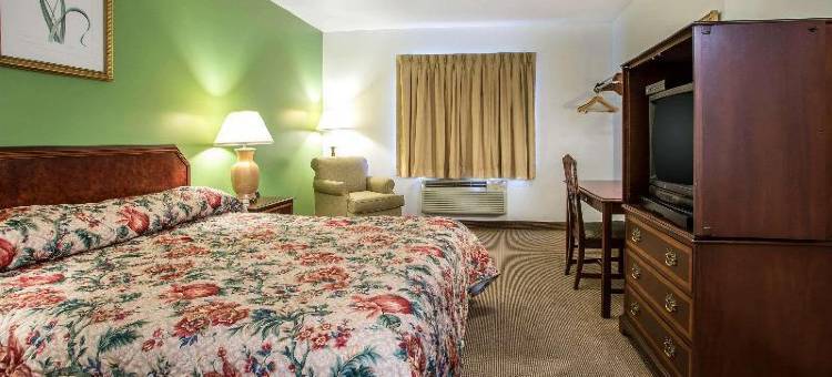 Passport Inn Paradise PA图片