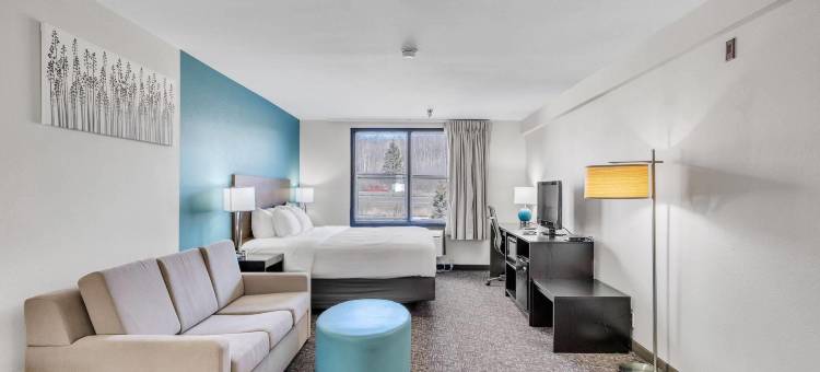 神灵山附近德卢斯套房酒店(Duluth Inn & Suites Near Spirit Mountain)图片