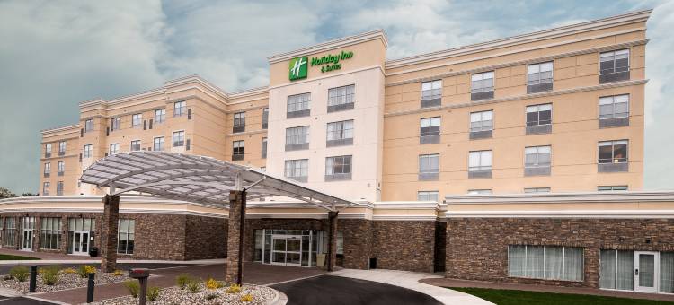 芒特普林森假日套房酒店(Holiday Inn & Suites Mount Pleasant)图片