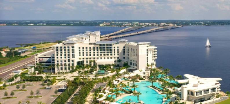 佛罗里达墨西哥湾希尔顿格芮精选酒店逐日度假村(Sunseeker Resort Florida Gulf Coast, Curio Collection Hilton)图片