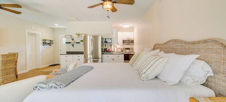 配有游泳池，带屏幕的Lanai的舒适奥卡拉避难所(Cozy Ocala Retreat w/ Pool, Screened Lanai!)图片