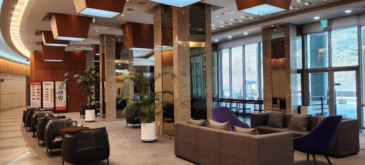 马希尔斯度假酒店(Jeongseon Mayhills Resort)图片