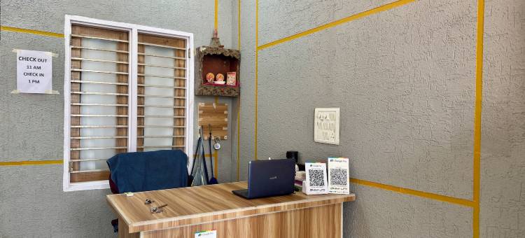 拉达阿拉迪亚萨丹酒店(Hotel Radha Aradhya Sadan)图片