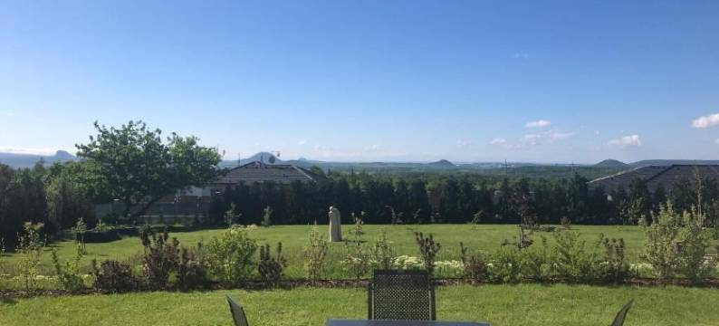 洛姆斯卡景观膳宿公寓(Penzion Lomská Vyhlídka)图片