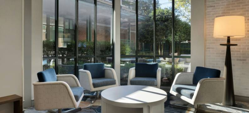 小石城市中心万怡酒店(Courtyard Little Rock Downtown)图片