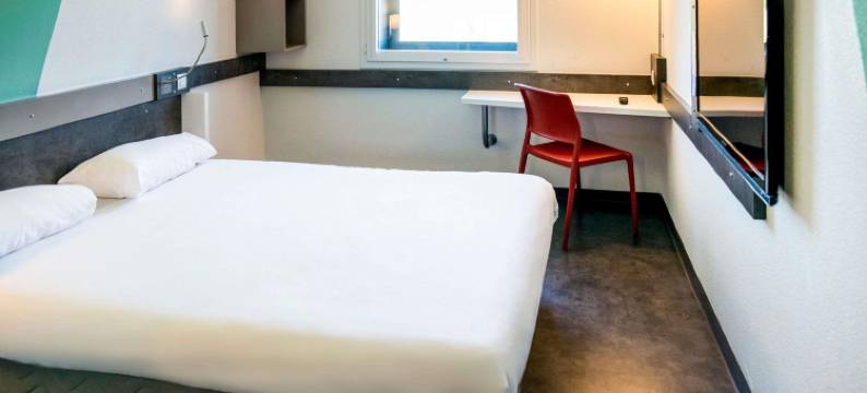 宜必思快捷阿尔尚日内瓦堡酒店(Ibis Budget Archamps Porte de Genève)图片