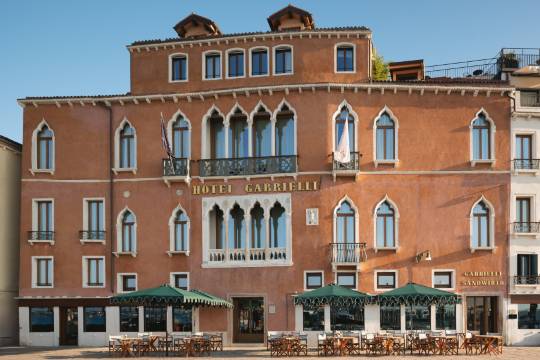 加布裏埃利酒店 - 星級酒店精選