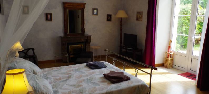 勒卡德朗索里拉旅馆(Maison d'Hôtes le Cadran Solaire)图片