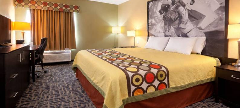 帕萨迪纳温德姆速8酒店(Super 8 by Wyndham Pasadena)图片