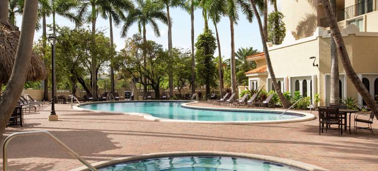 迈阿密国际机场希尔顿旗下大使套房酒店(Embassy Suites by Hilton Miami International Airport)图片