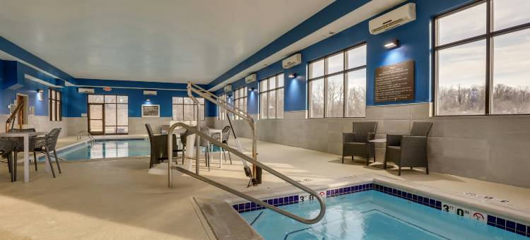 圣路易斯 - 爱德华兹维尔欢朋酒店及套房(Hampton Inn & Suites St. Louis-Edwardsville)图片