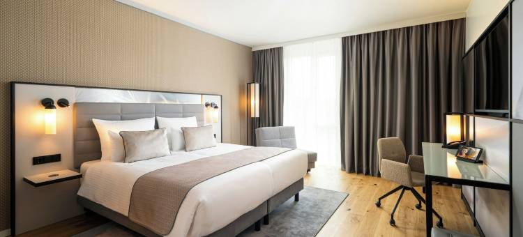 科隆波恩机场莱昂纳多皇家酒店(Leonardo Royal Hotel Cologne Bonn Airport)图片