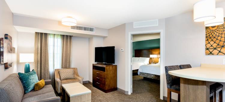 劳德代尔堡机场西Staybridge Suites(Staybridge Suites Fort Lauderdale Airport - West)图片