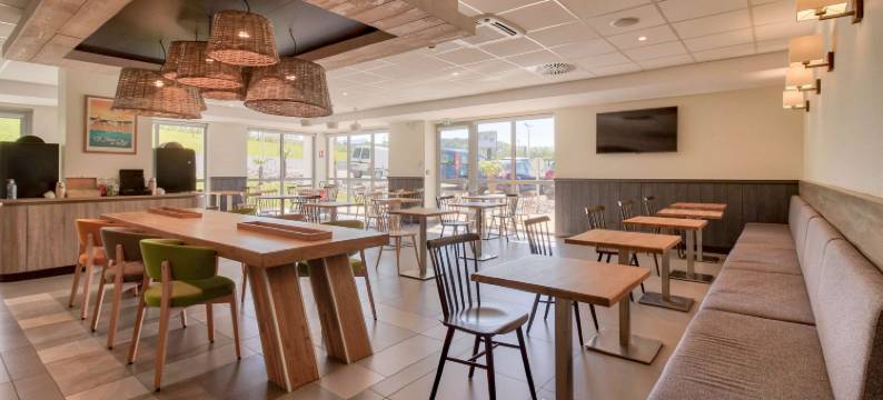 圣让德吕兹康铂酒店(Campanile Saint Jean de Luz)图片