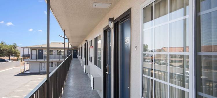 6号汽车旅馆莫雷诺谷 - 河滨三月空军基地(Motel 6 - Moreno Valley - Riverside March Air Base)图片