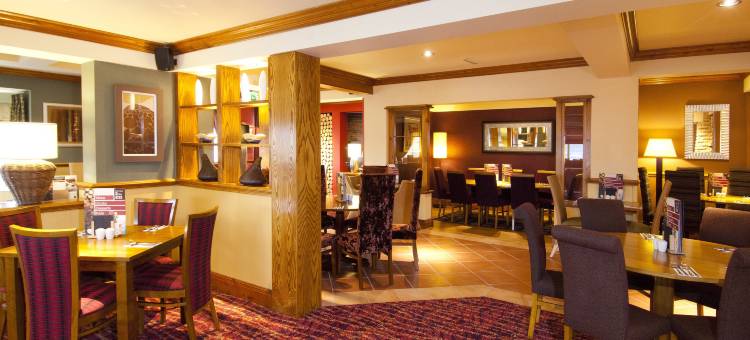 鹿格勒普瑞米尔酒店(Rugeley)图片