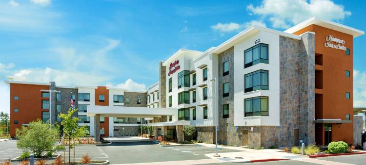 希尔顿欢朋套房酒店-纳帕(Hampton Inn & Suites Napa)图片