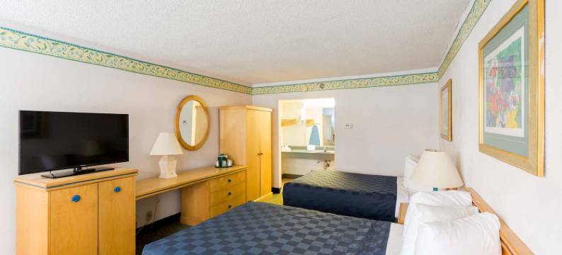 梅因盖特湖边度假酒店(Maingate Lakeside Resort)图片