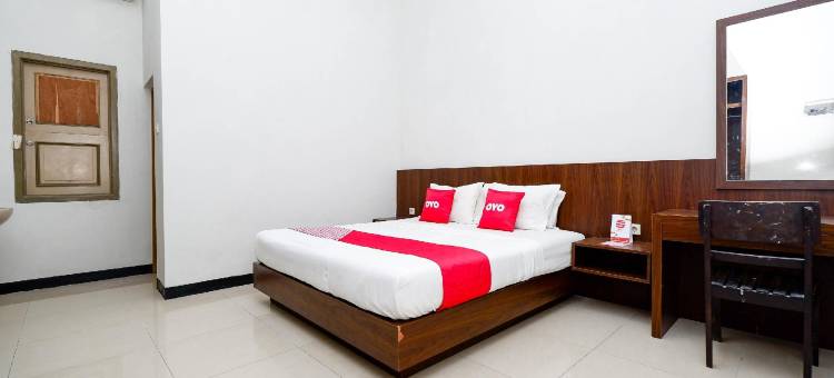 Super OYO 2436 肯查纳酒店(Super OYO 2436 Hotel Kencana)图片