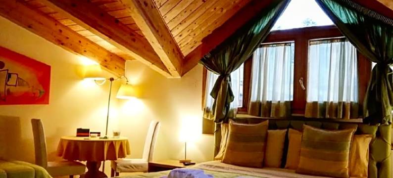 特拉亚尼多莫斯民宿(B&B Domus Traiani Benevento)图片