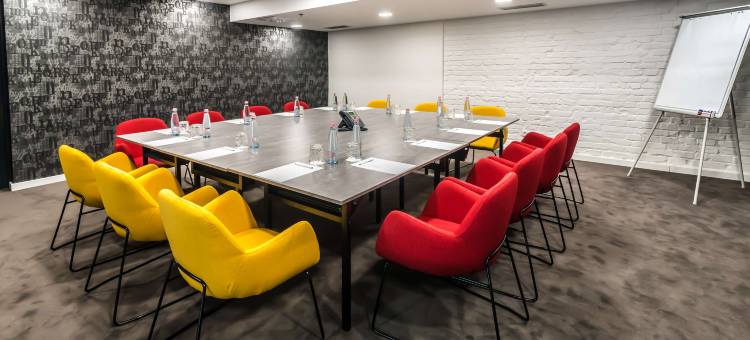 布达佩斯Up优泊酒店(Up Hotel Budapest)图片