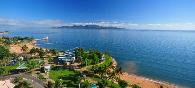 水域边缘的斯特兰德(Waters Edge the Strand)图片