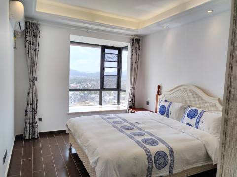 海蓝蓝海景度假公寓(陵水港坡三圣庙店)