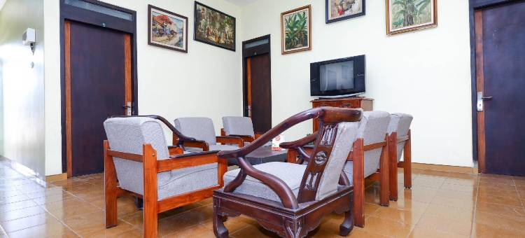 欧帕维利翁佩尔马塔酒店(Hotel O Paviliun Permata)图片