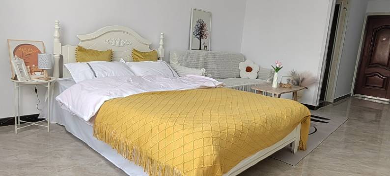 暖居栈公寓(商业街分店)图片