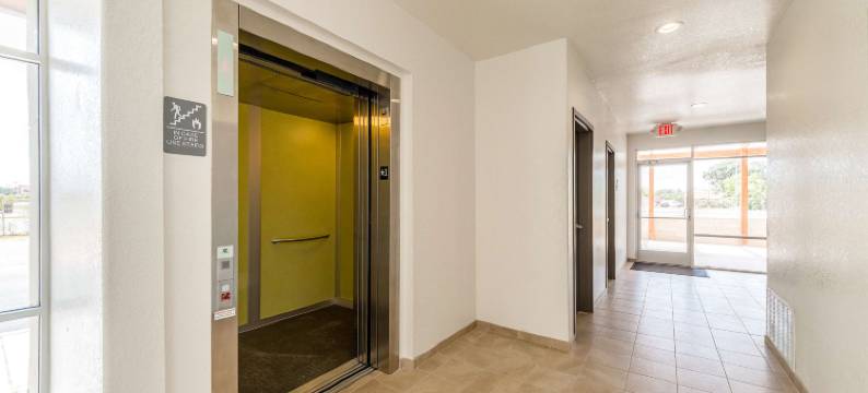 Studio 6 纽布朗费尔斯, 德克萨斯州(Studio 6 New Braunfels, TX)图片