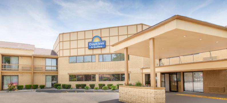 麦迪逊高地戴斯套房酒店(Days Inn & Suites by Wyndham Madison Heights MI)图片