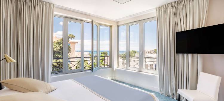 安提伯朱安雷宾贝斯特韦斯特酒店(Best Western Hotel Journel Antibes-Juan-Les-Pins)图片