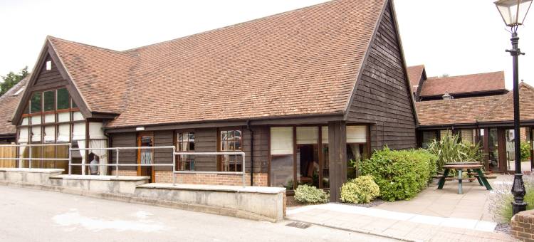 桑德赫斯特普瑞米尔酒店(Sandhurst)图片