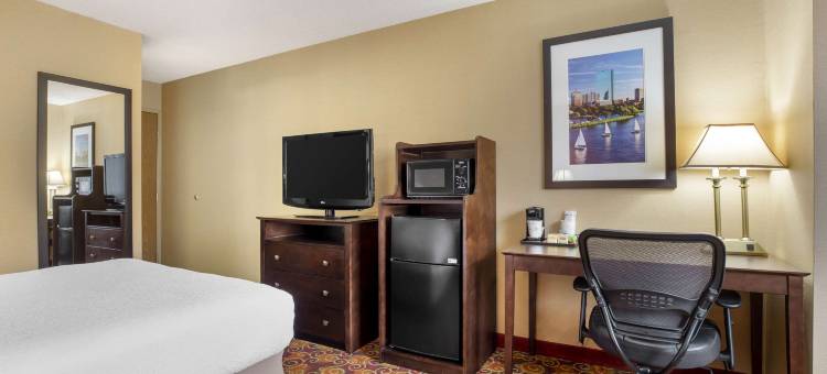 沙伦/斯伯勒贝斯特韦斯特优质酒店(Best Western Plus the Inn at Sharon/Foxboro)图片