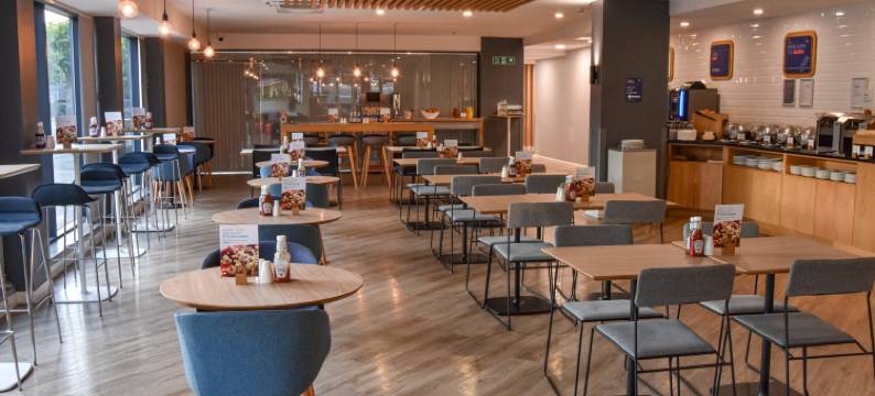 Holiday Inn Express 利兹城市中心 - 军械库(Holiday Inn Express LEEDS CITY CENTRE - ARMOURIES by IHG)图片