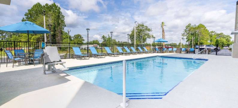 温汉姆酒店旗下拉昆塔温德姆酒店套房-瓦尔多斯塔(La Quinta Inn & Suites by Wyndham Valdosta)图片