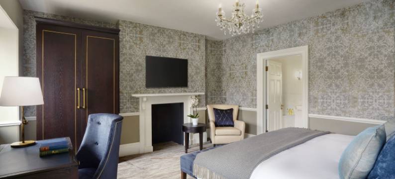 布克斯顿新月(Buxton Crescent)图片